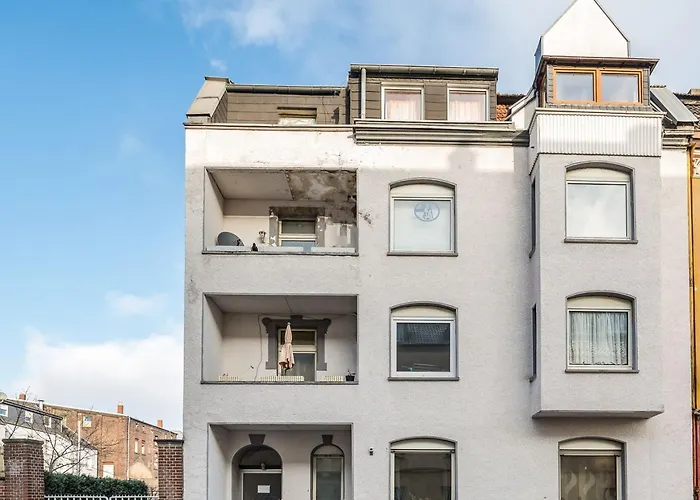 Апартаменты Work & In *