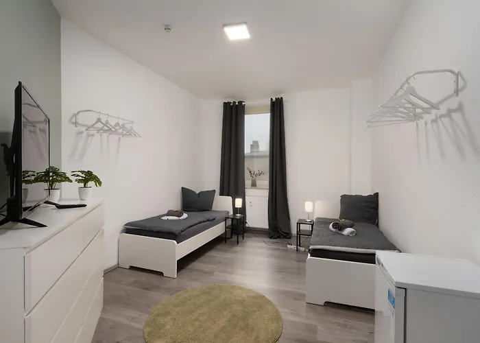 Work & In * Гельзенкирхен